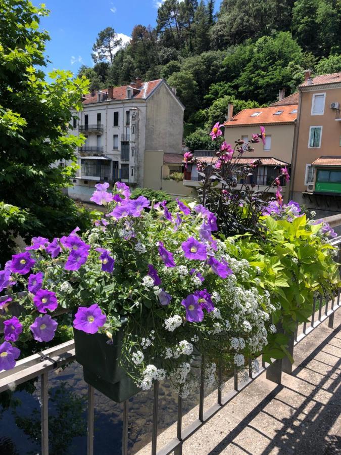Grand Hotel De L'Europe Vals-les-Bains Zewnętrze zdjęcie