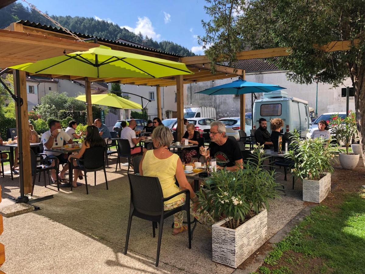 Grand Hotel De L'Europe Vals-les-Bains Zewnętrze zdjęcie